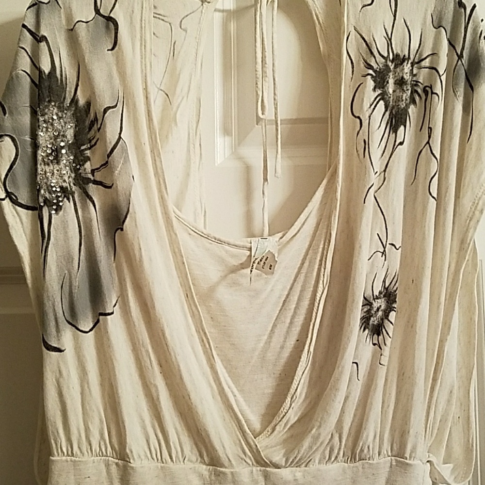 Top - Picture 4 of 5